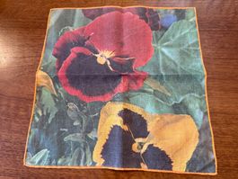 Stofftaschentuch Blumen Motiv orange Rand guter Zustand