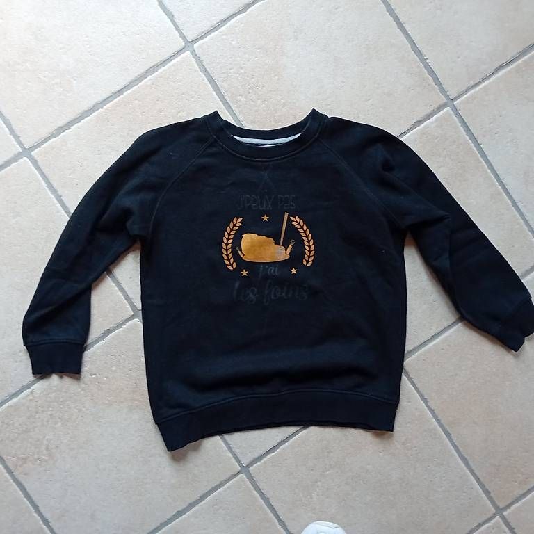 Pullover & Sweatshirts: Sweat col rond  134/146 – Gebraucht aus Juriens von Twist03