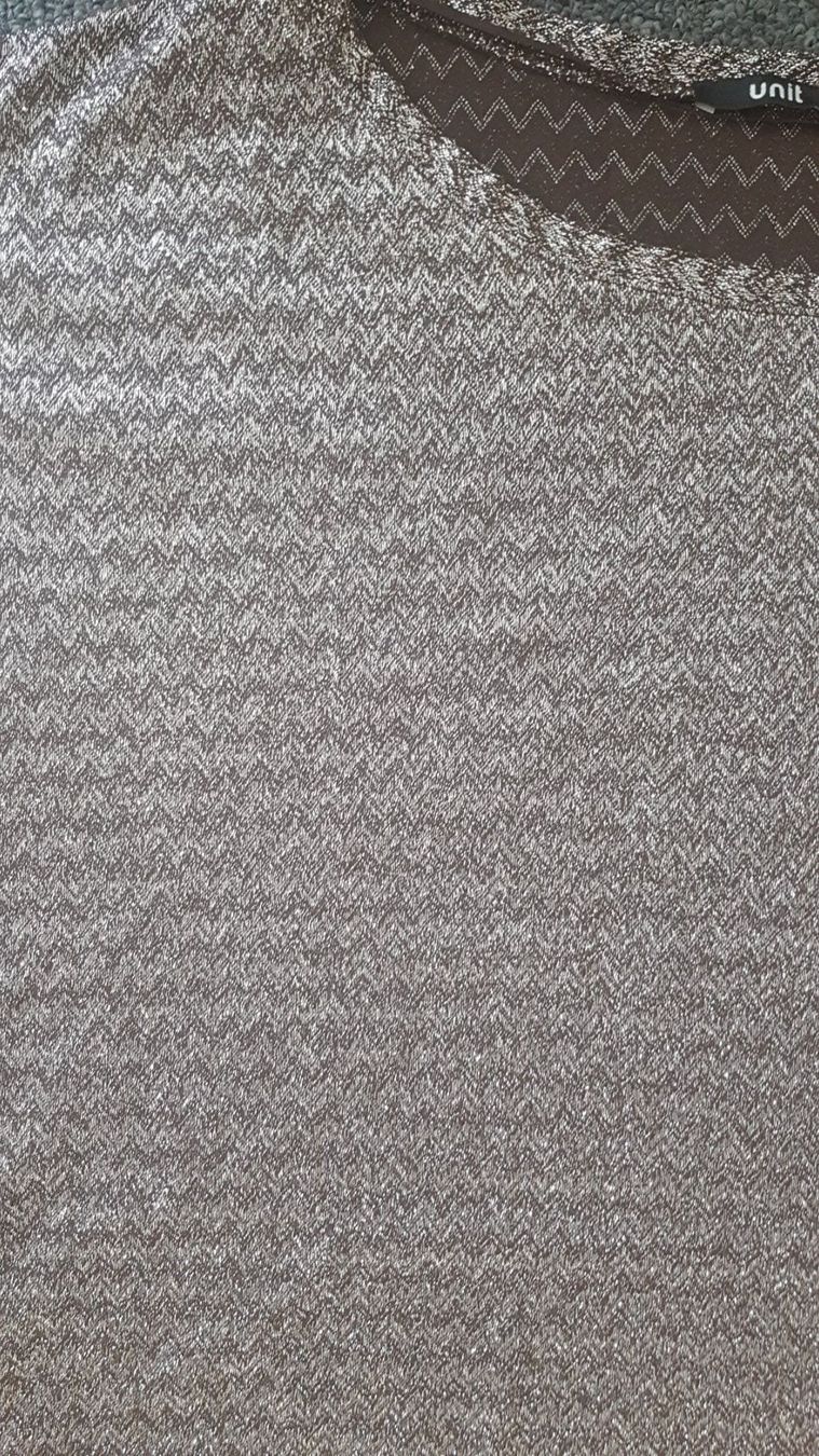 T-shirt: Schönes Frauenshirt Gr. 54 (XXL) – Usato da Schöfflisdorf venduto da CrRG21 2