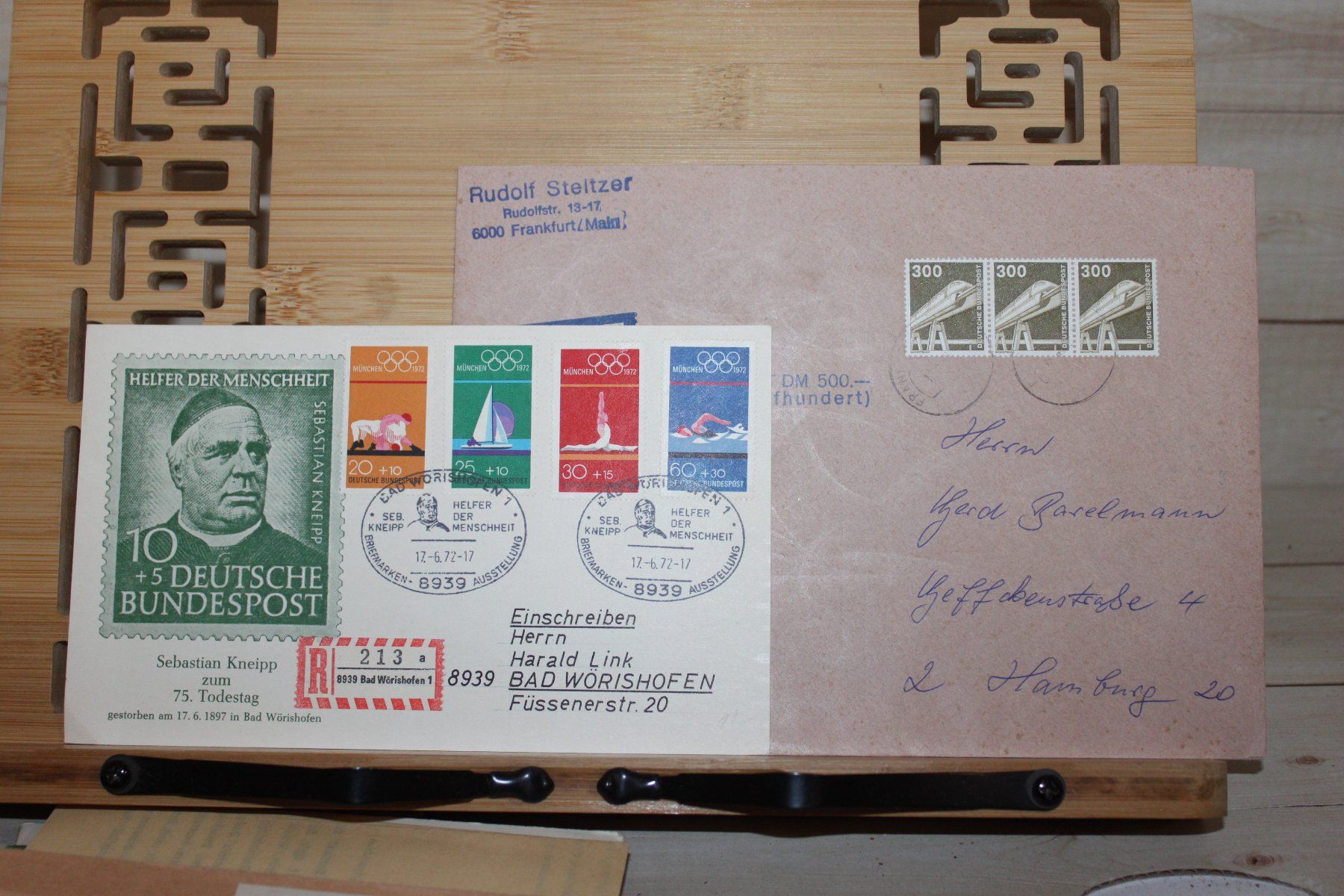 Tutti i francobolli: BRD - 8 Grossformatige Briefe/FDC Block 18 EF/Nr.1138 MeF – Usato da Kaden venduto da Buchantiquariat 1