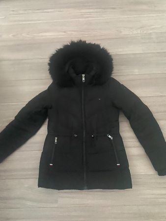 TOMMY HILFIGER Damen Winterjacke schwarz Gr. XS