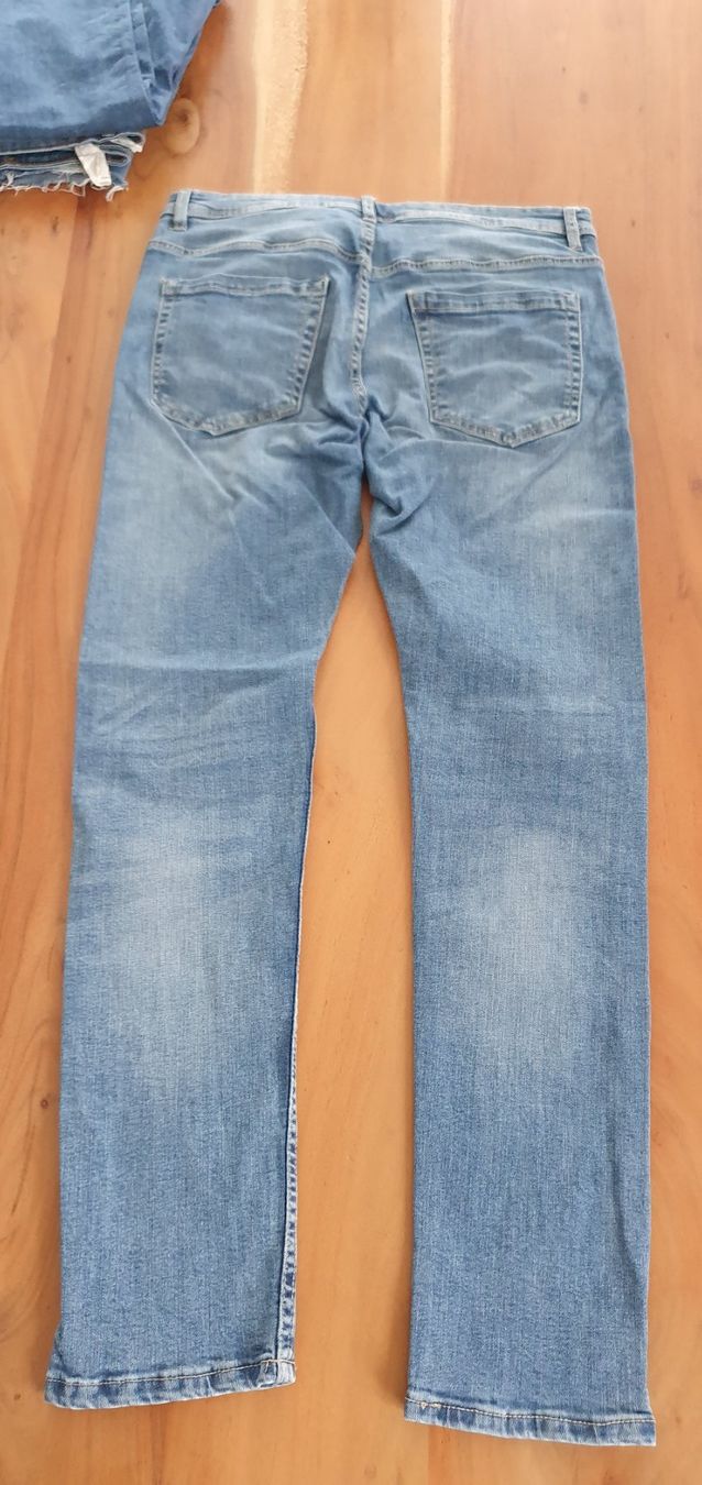Jeans: Jeans Terranova Unisex Blau Grösse 44 – Usato da Zürich venduto da Leica.C89 2