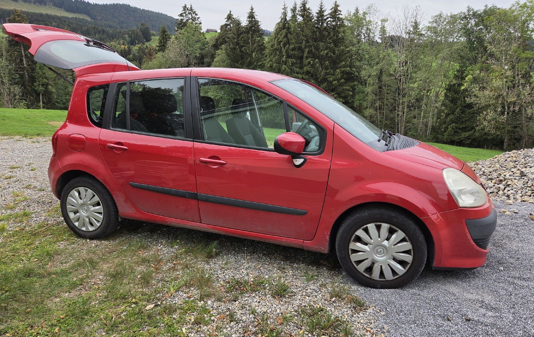 Renault Autos: Renault Modus 1.2 – D'occasion à Appenzell par BieneMaja22