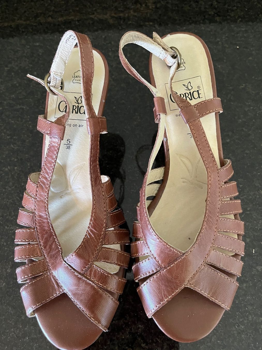 Scarpe da donna: Sandalette /// 38 /// Caprice – Nuovo (secondo la descrizione) da Brittnau venduto da Zofigerin