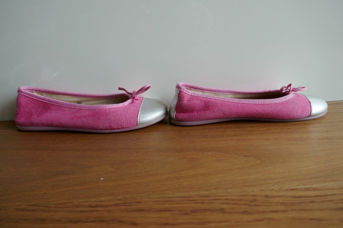Scarpe per ragazze: Schmucke pink-graue Ballerina, Gr. 30 – Usato da Horgen venduto da Feli39 1