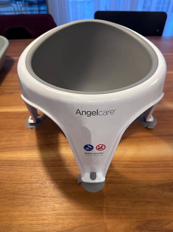 Badewannen: Bade-/Duschsitz Angelcare – Gebraucht aus Chur von sabia2
