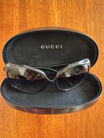 Authentic Gucci Sunglasses in Case - Chic Style! 😎🕶️ 49