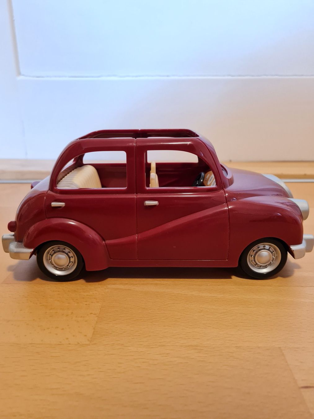 Sylvanian families Giocattoli: Auto Sylvanian Family – Usato da St. Gallen venduto da stolisma 3