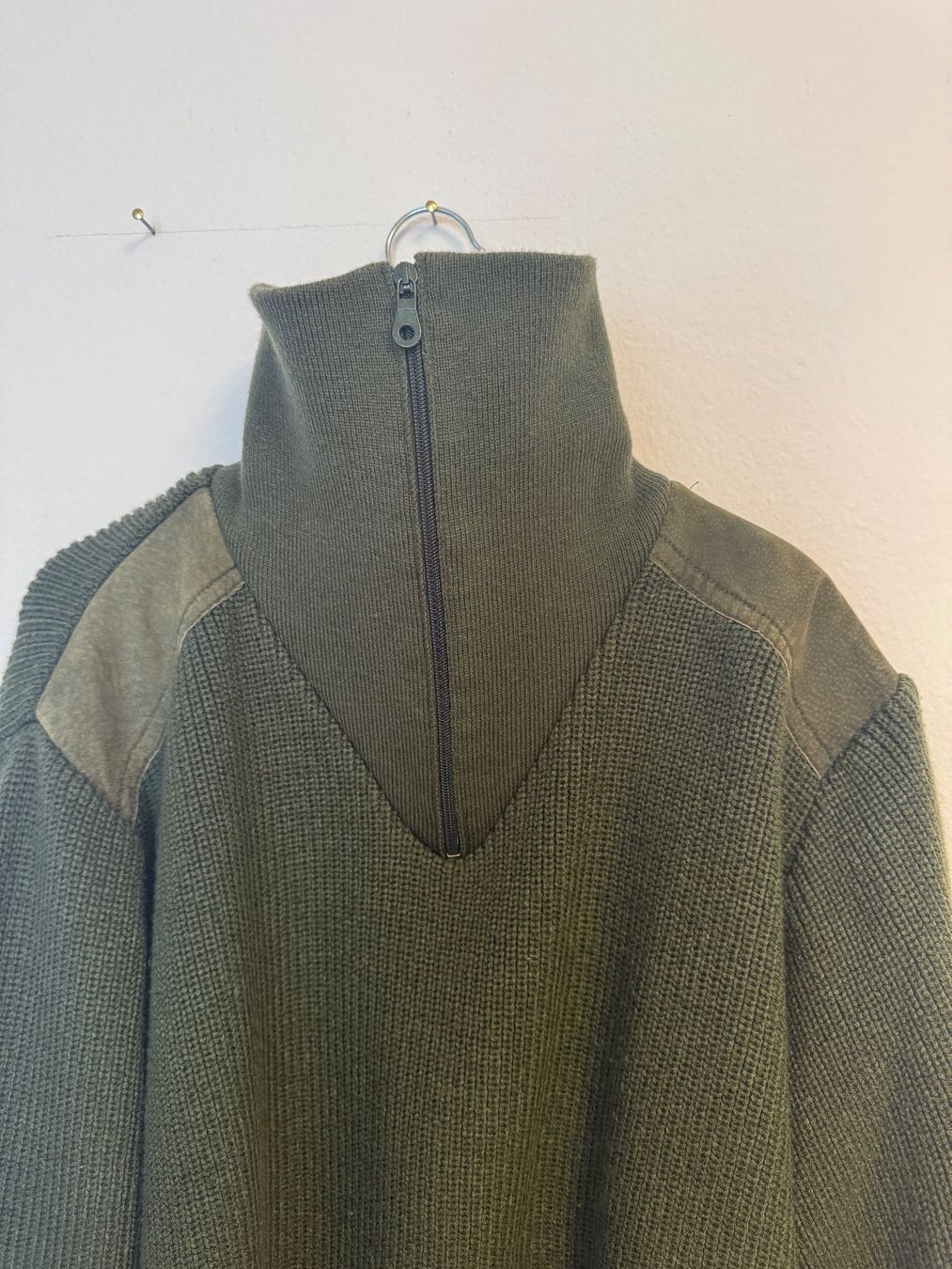 Maglioni & Felpe: Vintage Herren Pullover, Gr. L, Dunkelgrün – Usato da Zürich venduto da nils.alex 2
