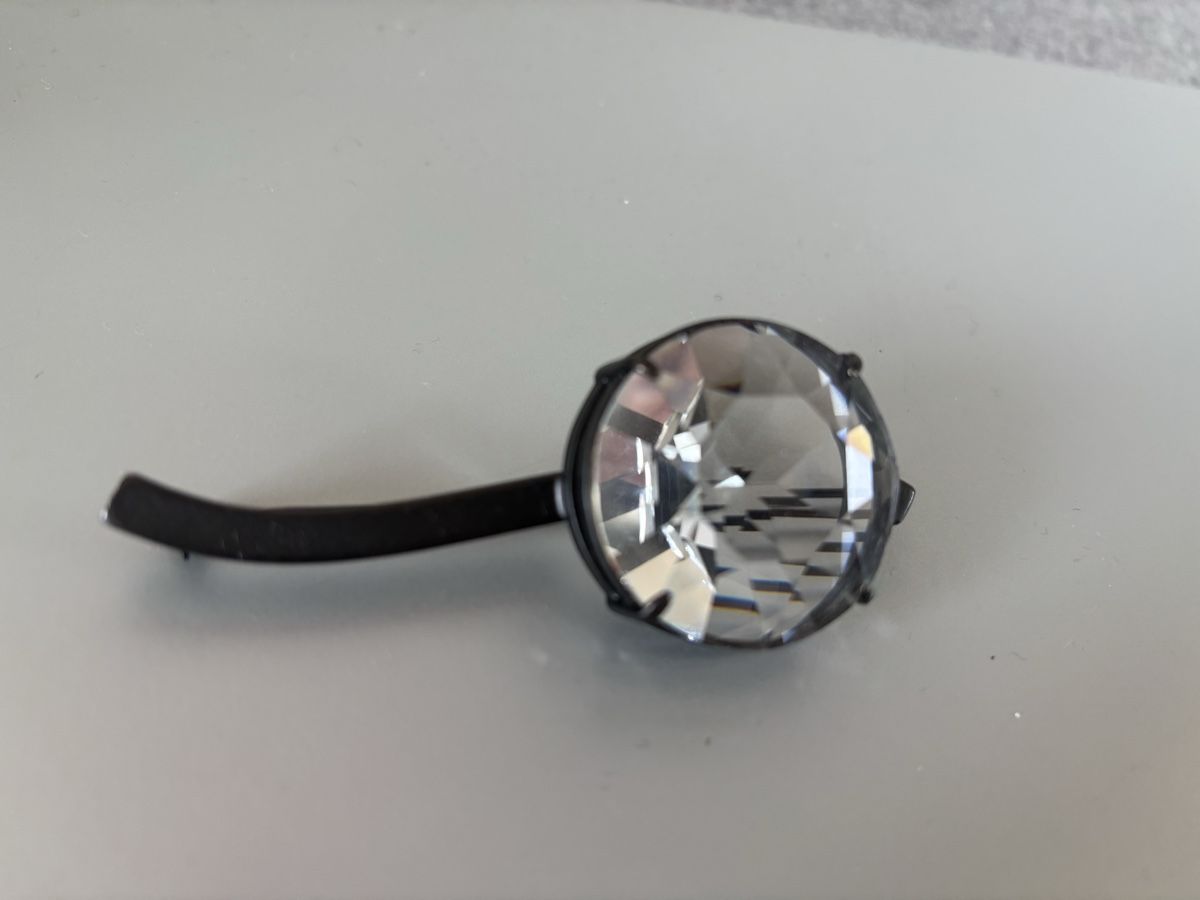 Miu Miu Spille & Fermagli: Miu Miu Designer Brosche – Nuovo (secondo la descrizione) da Neuheim venduto da ame_8dvv
