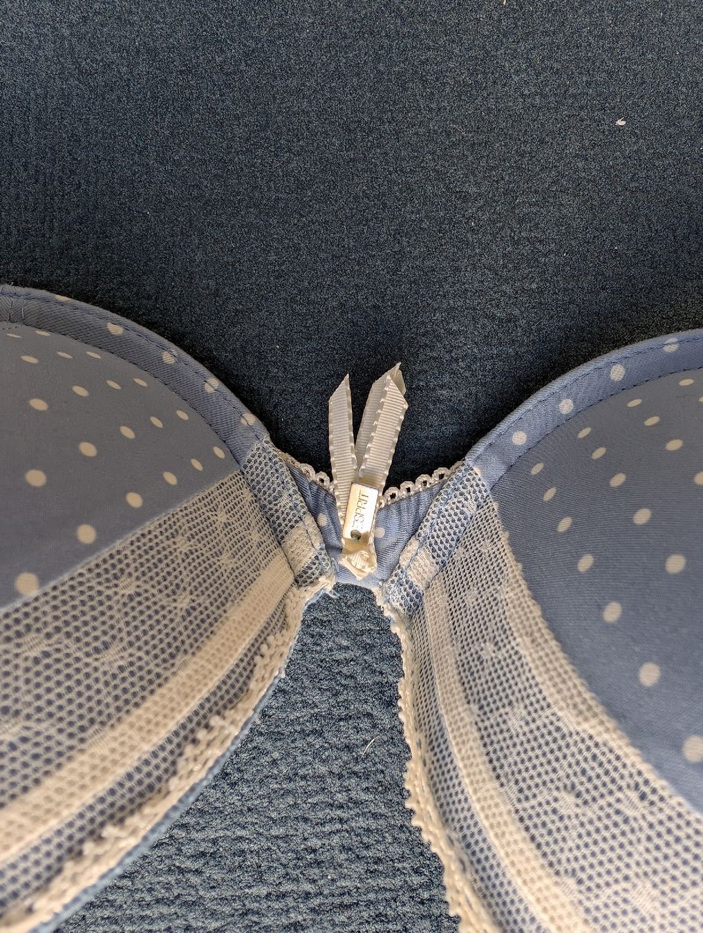 Esprit Altra biancheria intima: Esprit BH blau gepunktet, Grösse 70C Spitze – Nuovo (secondo la descrizione) da Zürich venduto da Romy_1011 2
