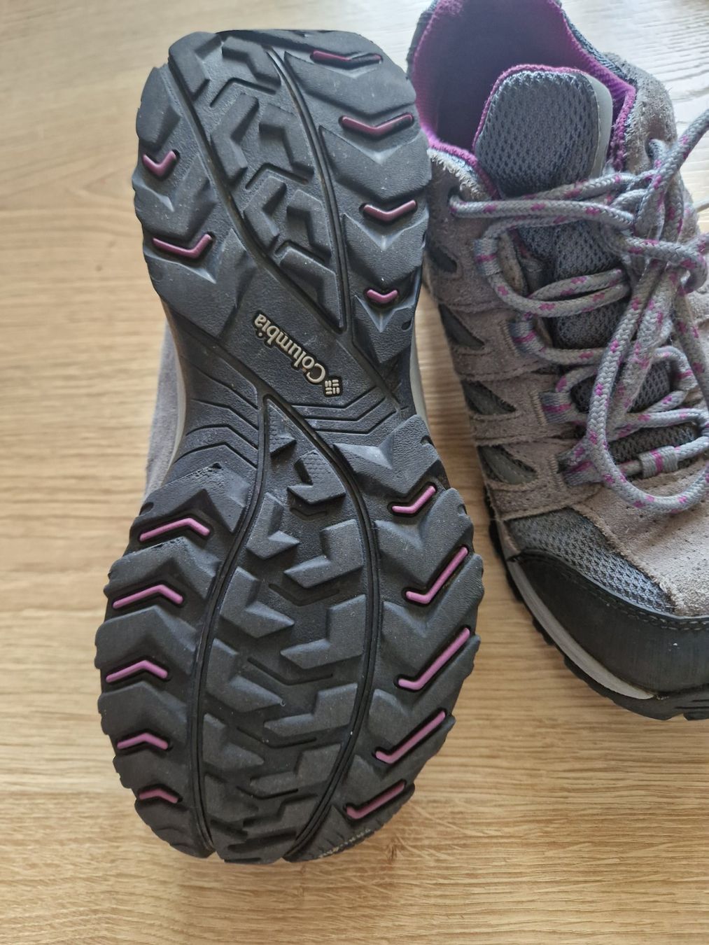 Columbia Scarpe per ragazze: Trekkingschuhe von COLUMBIA – Usato da Spiez venduto da Nenebueb 1
