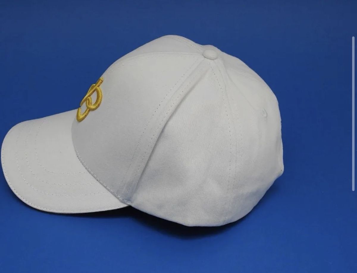Breitling Orologi: Casquette Breitling 1884 blanche  – Nuovo e nell'imballaggio originale da La Chaux-de-Fonds venduto da CGL_watches16y 2