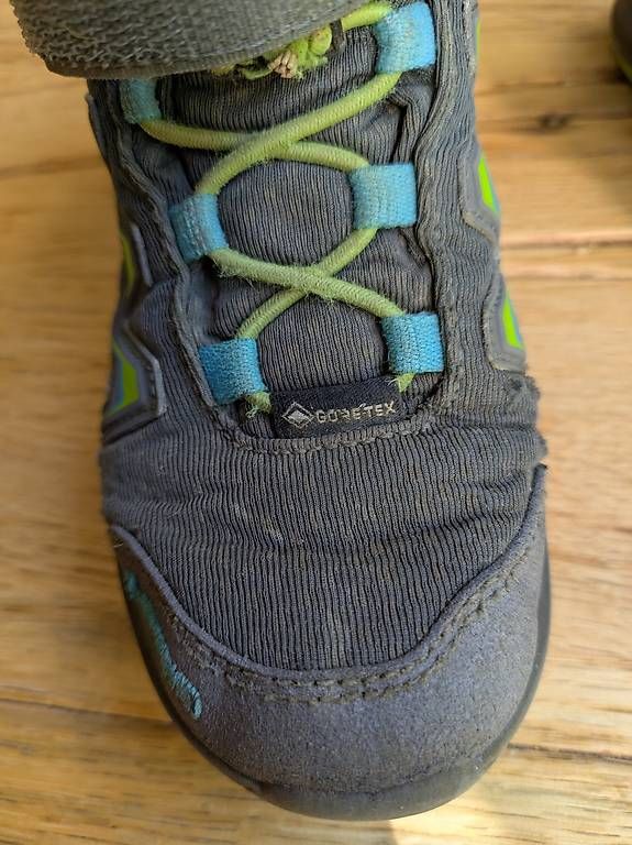 Lowa Scarpe per ragazzi: Trekkingschuhe Kinder 29 Goretex – Usato da Eschlikon TG venduto da Candy88 2