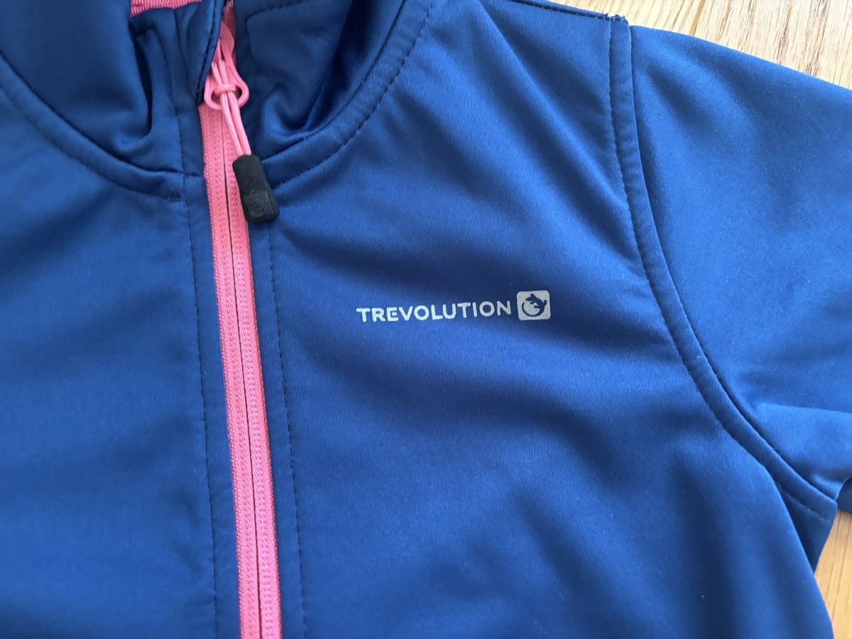 Trevolution Jacken & Mäntel: Trevolution Softshelljacke Grösse 98 Mädchen neuwertig – Gebraucht aus Grosswangen von Sunnyday35 1