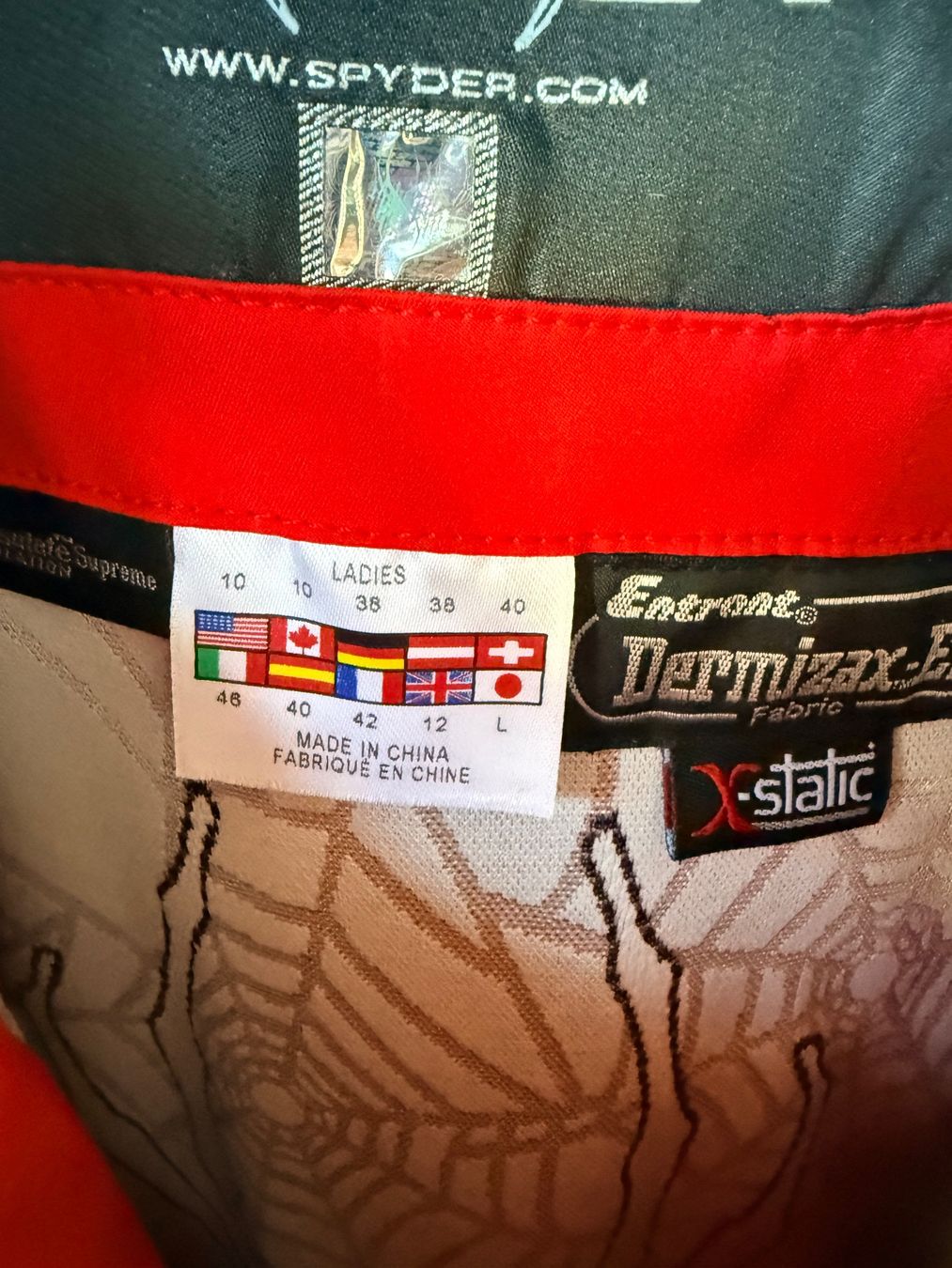 Spyder Jacken: Skijacke spyder – Gebraucht aus Reutlingen von Macs5 2