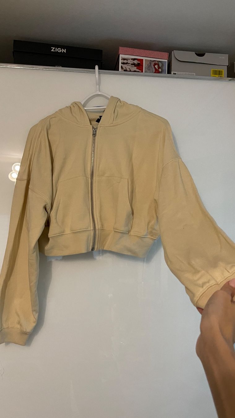 H&M Giacche: Jacke / Hoodie H&M – Usato da Lausen venduto da sim_hgp6 5