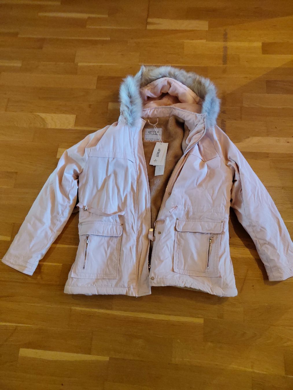 Jacken: Damenwinterjacke hellrosa – Neu (gemäss Beschreibung) aus Rapperswil BE von Katmu