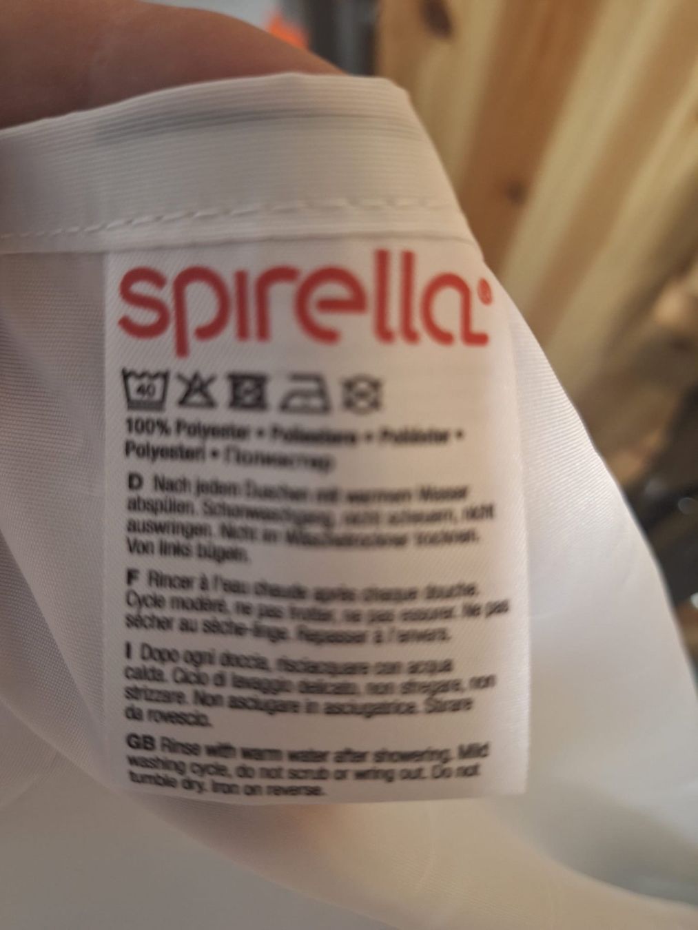 Spirella Vorhänge: Duschvorhang mit Stange vertellbar – Neu (gemäss Beschreibung) aus Gerolfingen von Sinaloa