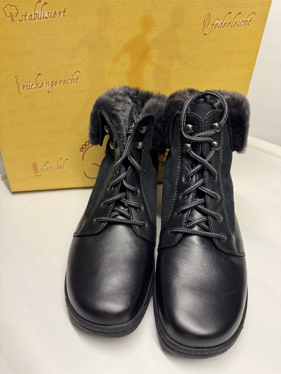 Scarpe da donna: Bottines fourrées Ströber noires, taille 38, neuves! – Nuovo e nell'imballaggio originale da Brügg BE venduto da Goob 1