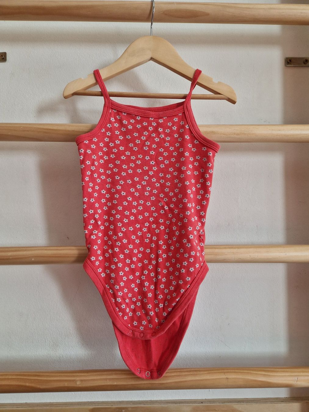 C&A Biancheria intima: Body C&A, taille 104 – Usato da Bern venduto da MaurineBeauregard