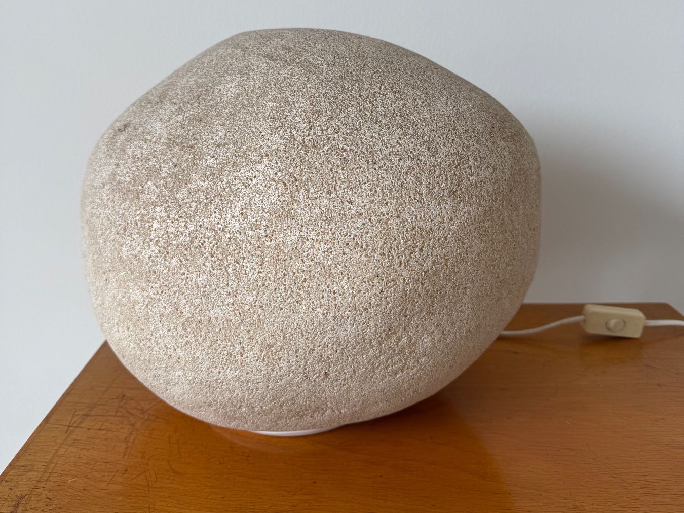 Lampen: Moon Rock Lampe, 70er Jahre – Gebraucht aus Luzern von Mamutpe