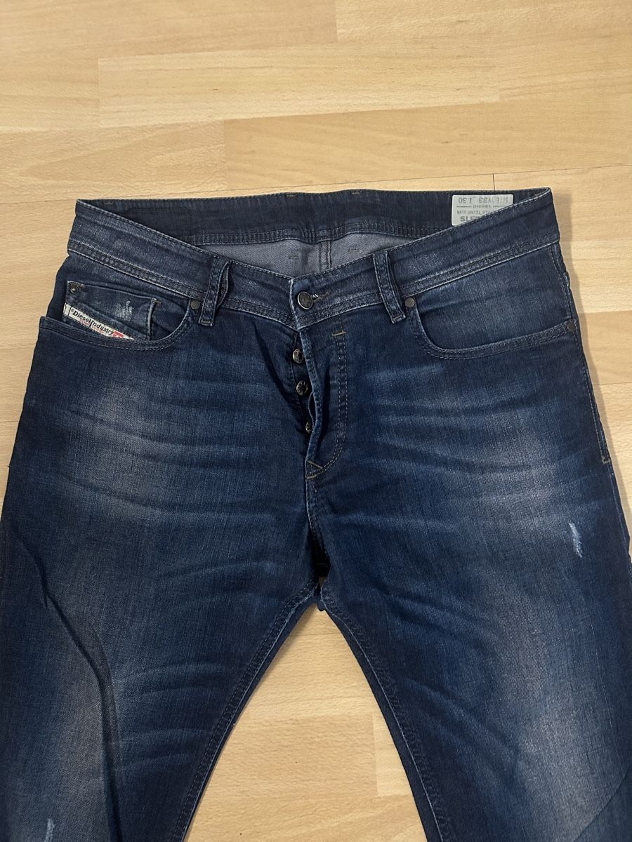 Diesel Jeans: Diesel Jeans Blau  – Usato da Geuensee venduto da nosliv