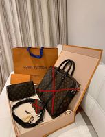 Louis Vuitton Monogram Pochette Tasche