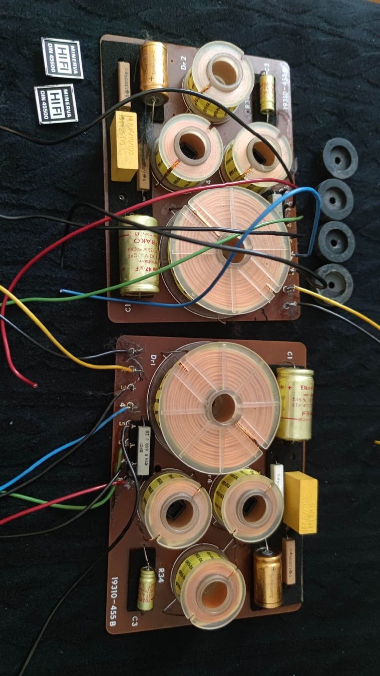 Grundig Casse acustiche: Frequenzweiche für 3 – Usato da Meggen venduto da Malecifent