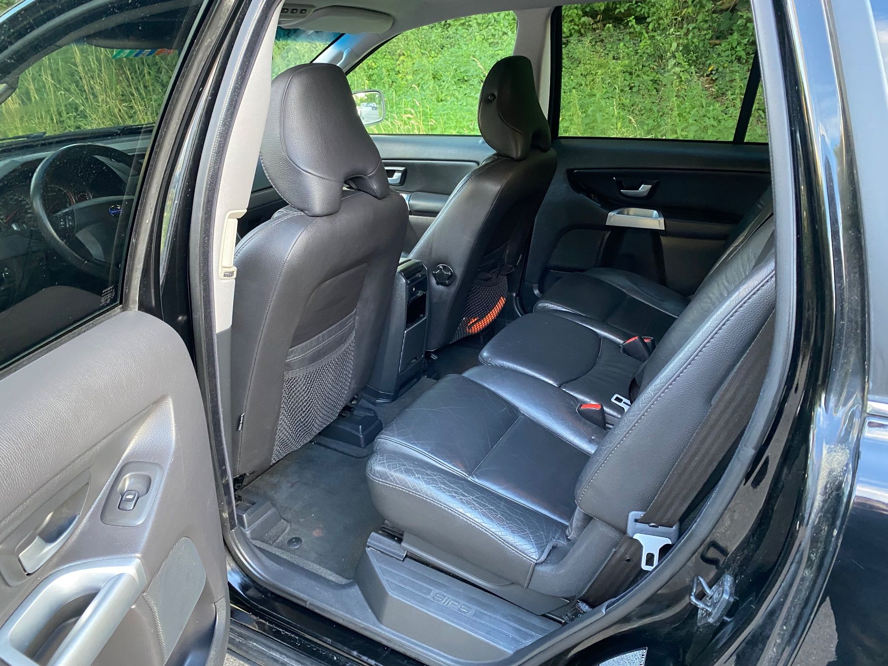 Volvo Automobili: Volvo XC90 2.5 T AWD 7 Plätze – Usato da Rütihof venduto da Ta-289 5