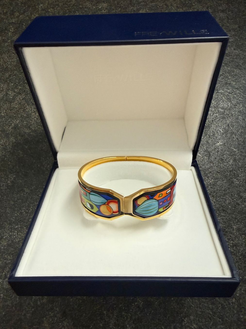 Freywille Bracciali & Braccialetti: Freywille  Klappreif aus Email – Usato da Oberwil-Lieli venduto da Laeber