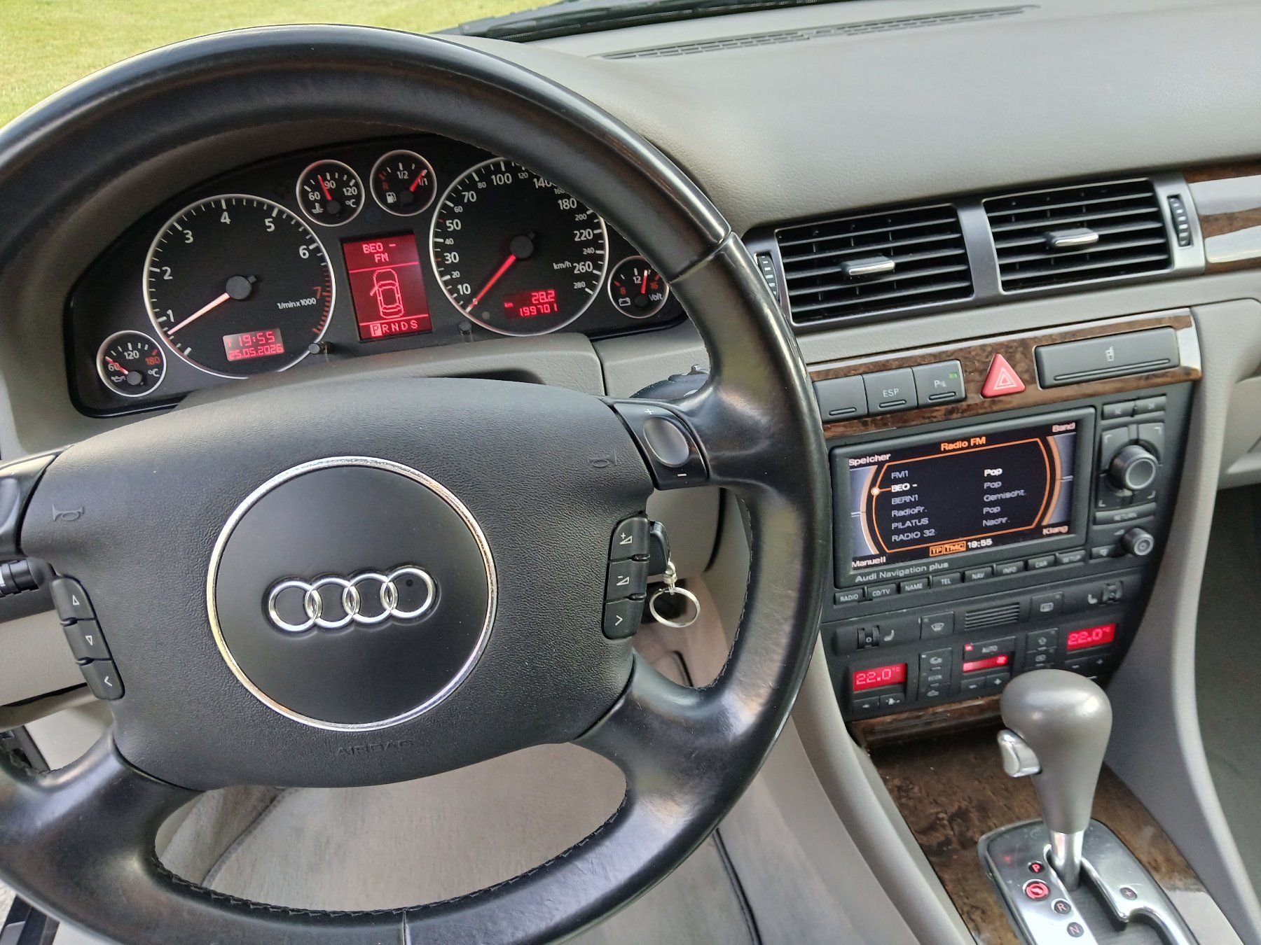 Audi Autos: Audi A6 Avant 4.2 quattro – Gebraucht aus Kandergrund von mb1986 9