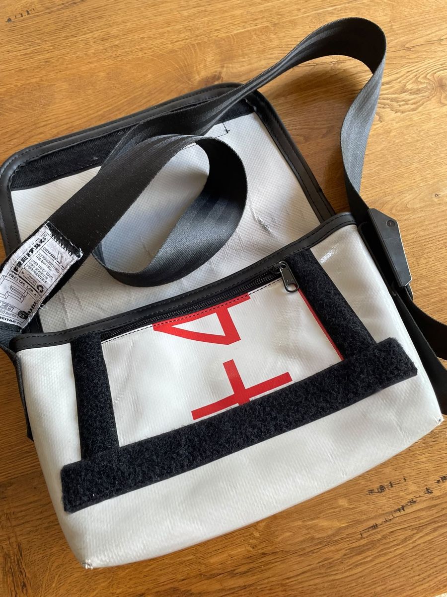 Freitag Taschen: Freitag Tasche – Gebraucht aus Untersteckholz von ger_92lp 1