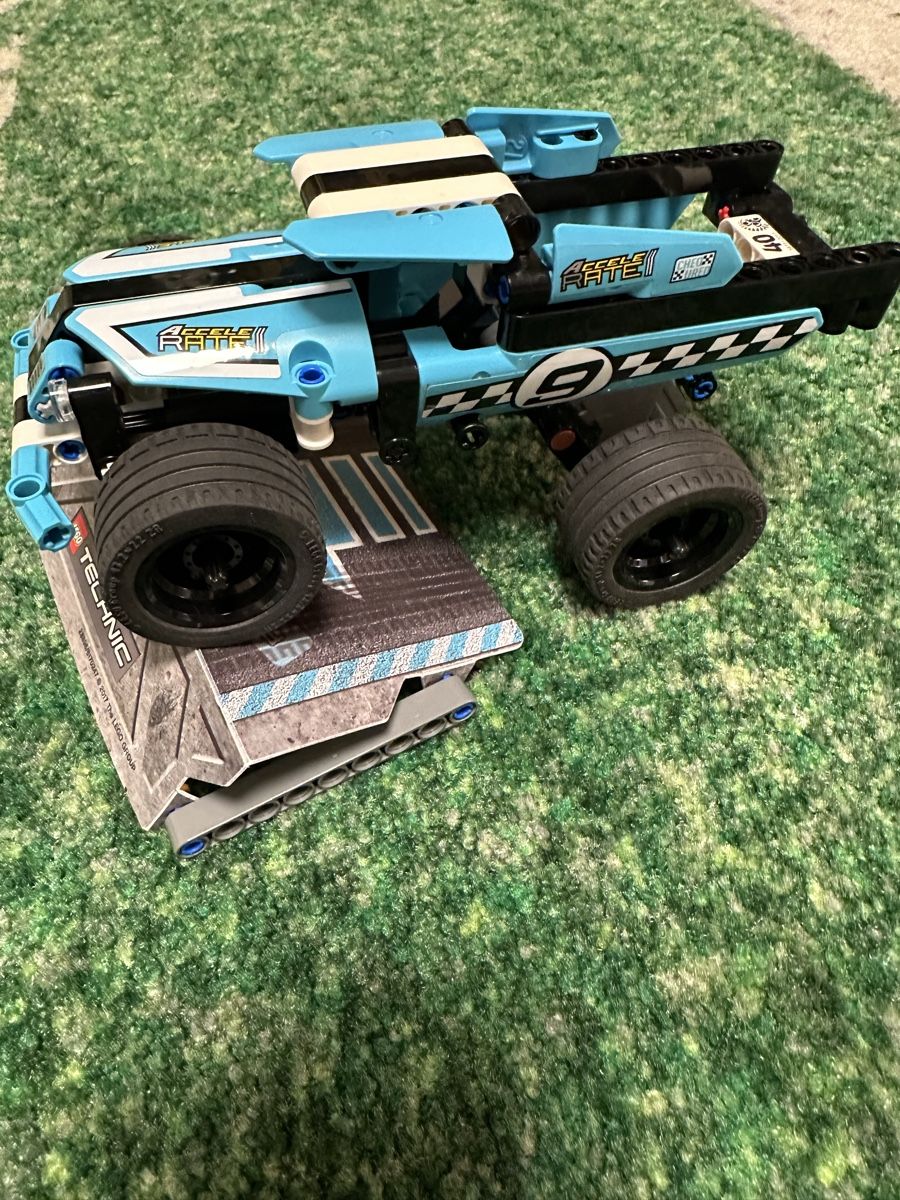 Lego Spielzeuge: LEGO Technic 42059 Stunt Truck – Neu (gemäss Beschreibung) aus Bösingen von Veuve_MSCJ 2