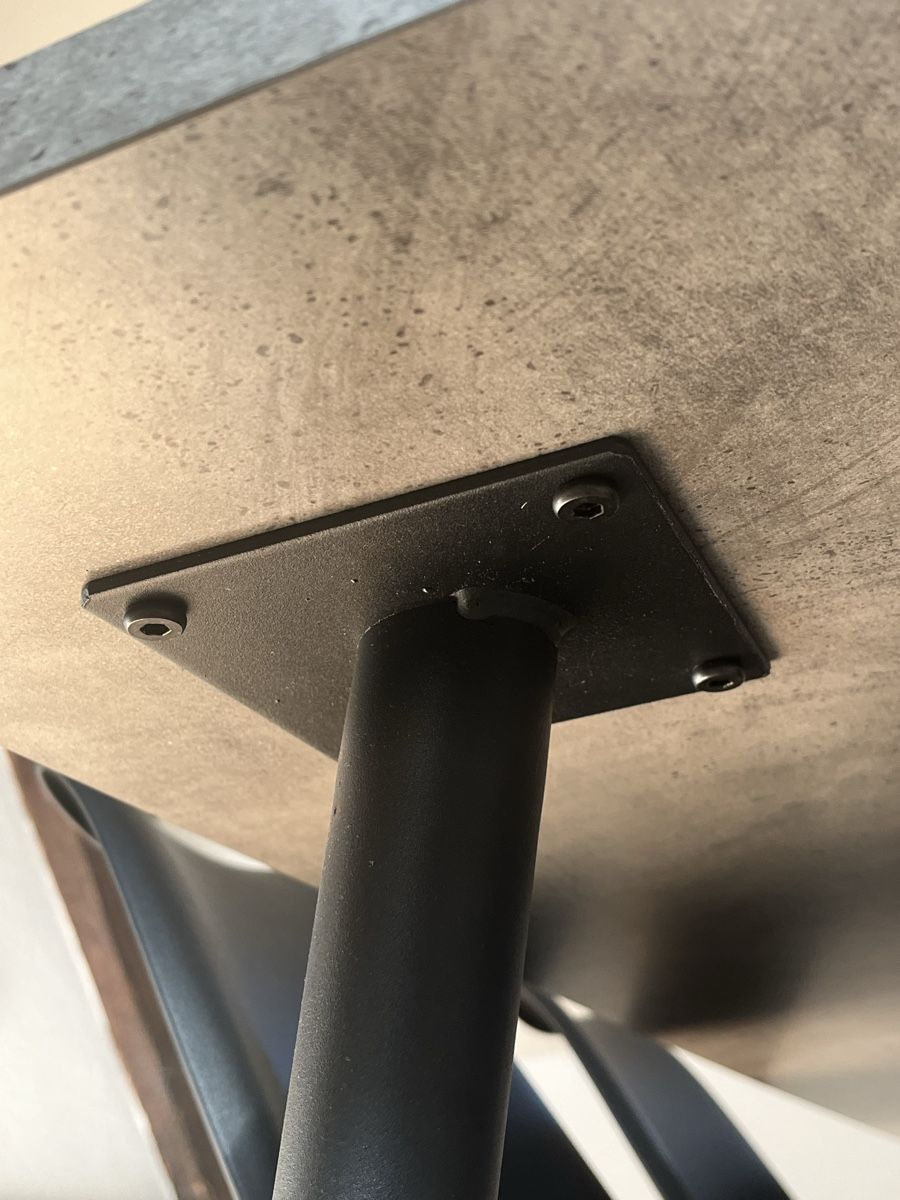 Tables: Esstisch – D'occasion à Basel par luc_7xt5 2