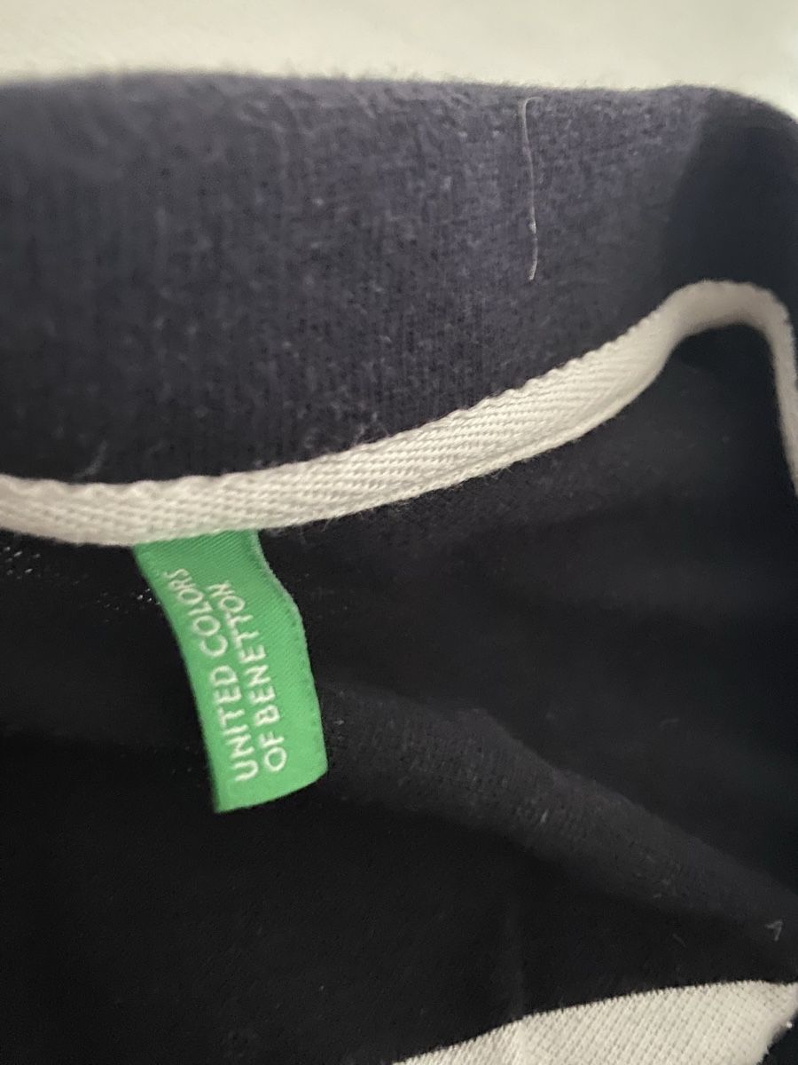 Benetton Magliette Polo: benetton  Polo Tshirt – Usato da Opfikon venduto da Luis144 1