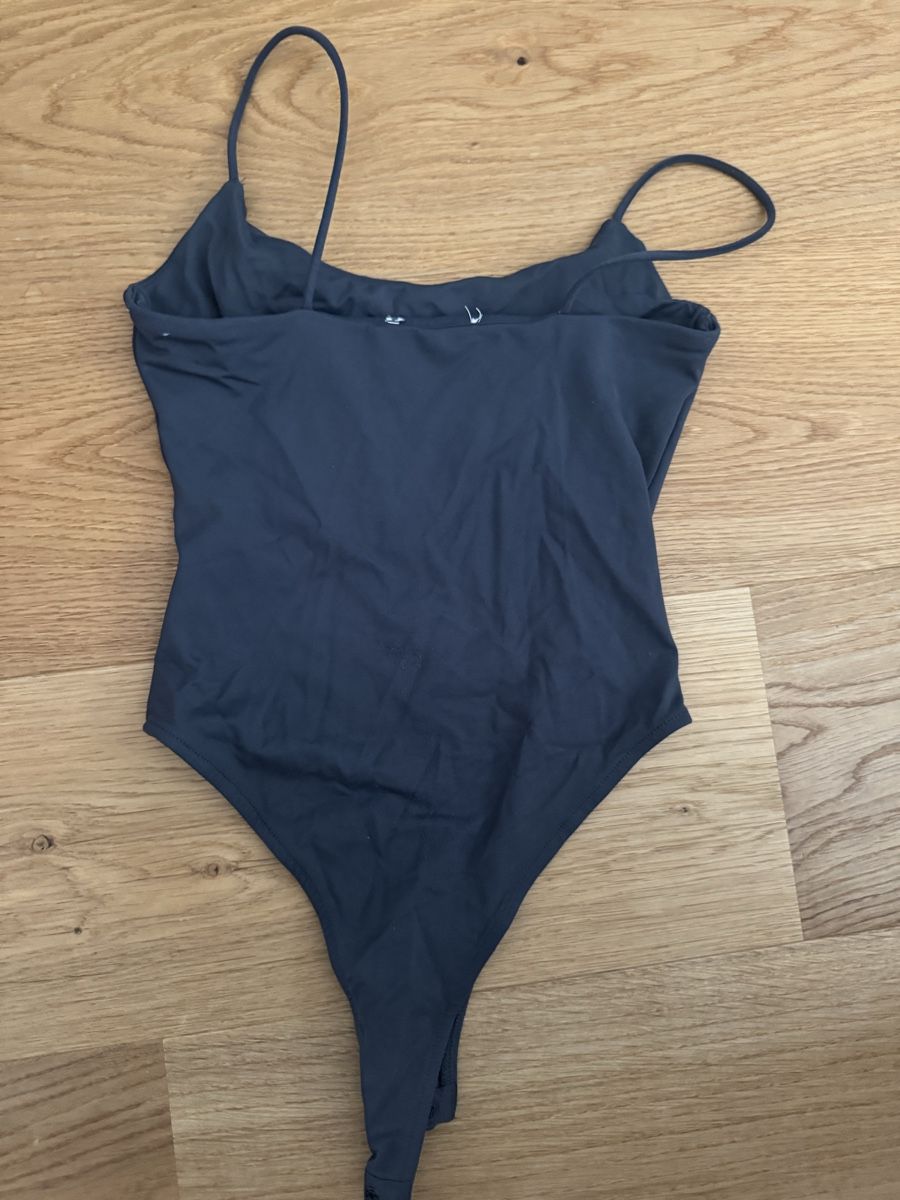 Zara Tops: Zara Body blau – D'occasion à Solothurn par jgu_xfz2 1