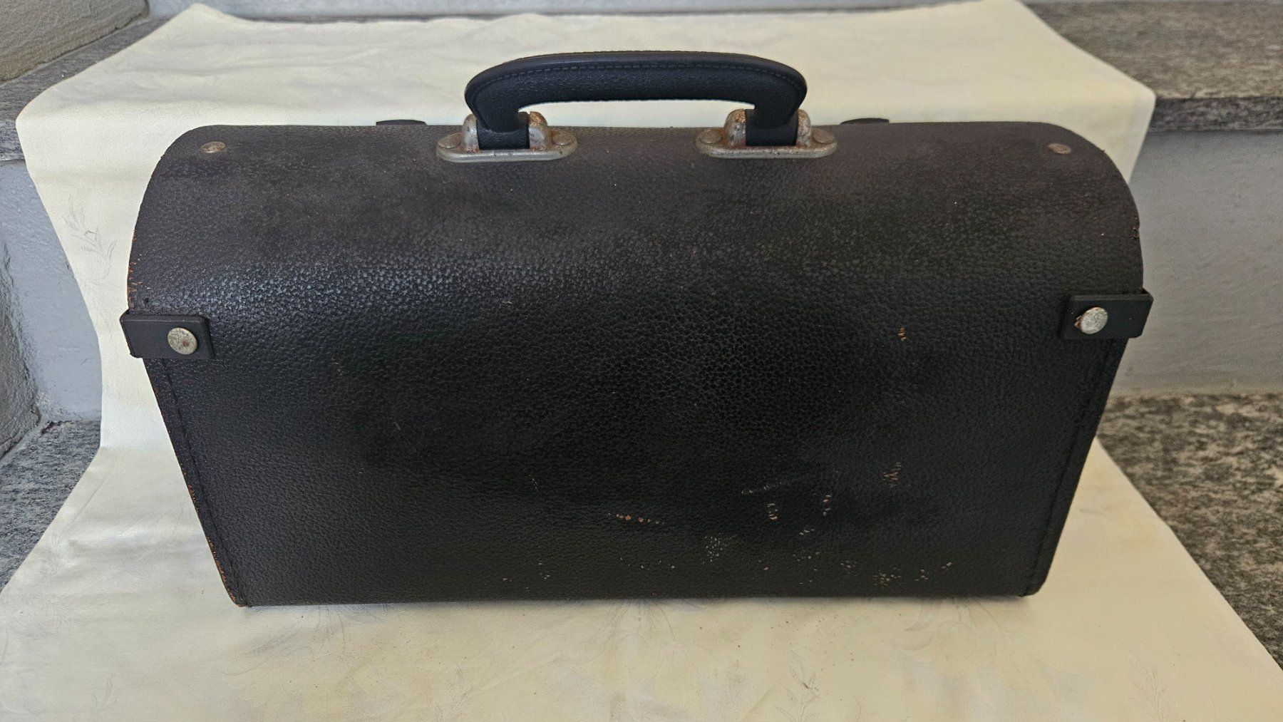 Borse: Vecchia piccola borsa di pelle nera – Usato da Melano venduto da H-Sara 2