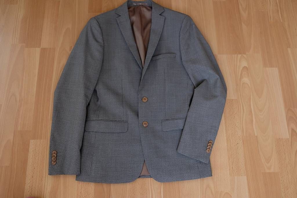 Anzüge: 1 Costume élégant "Marzotto" T. 48 – Gebraucht aus Bôle von Lemon