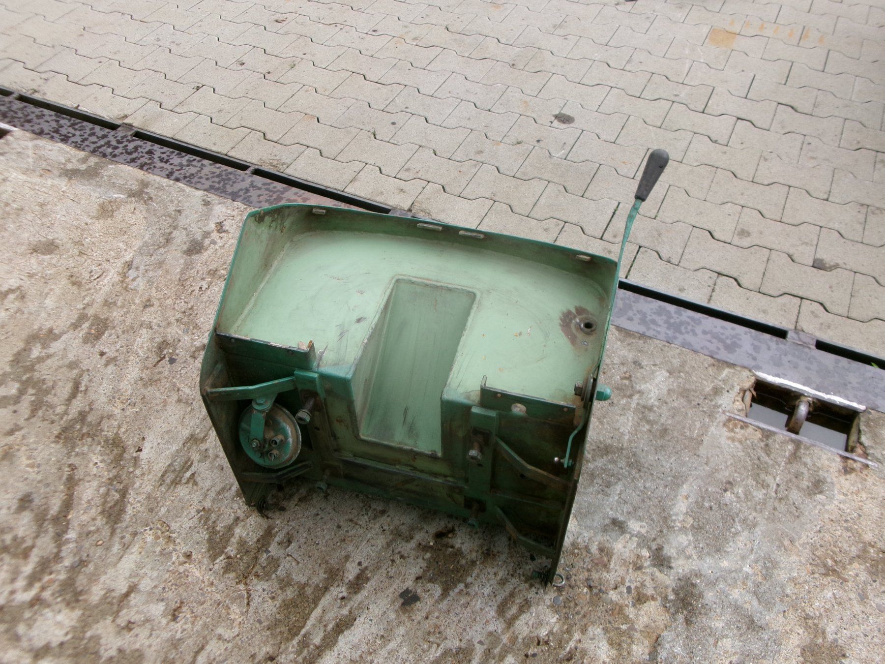 Bührer Trattori: Bührer -Traktoren -Dieseltank – Usato da Eschenbach SG venduto da GM-29 3