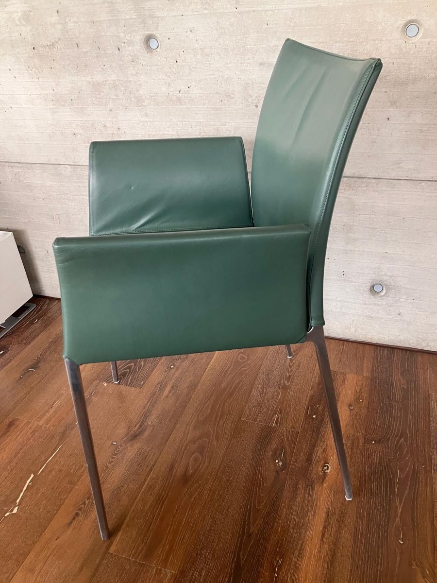 Zanotta Sedie: 4 Zanotta Sessel, der Design Klassiker! – Usato da Teufen AR venduto da thu_k28q 4