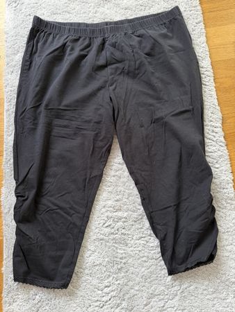 Schwarze Sommerhose von Line Plus, Gr. 48/50