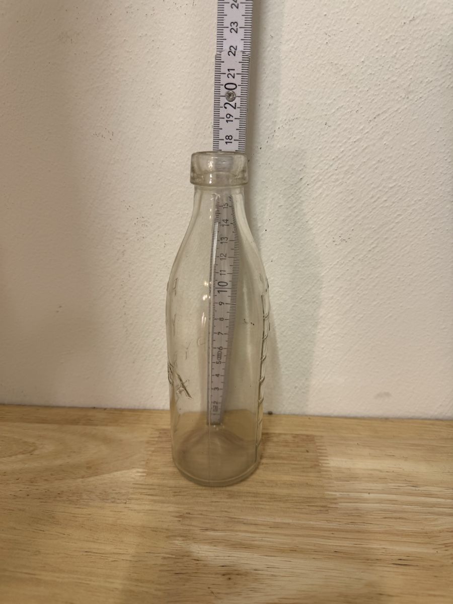 Flaschen: Glasflasche Pyrex mit Skala alt 20 cm – Gebraucht aus Birsfelden von inf_l2yy 2