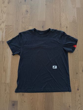 NIKE SHIRT - Laufshirt - black / red