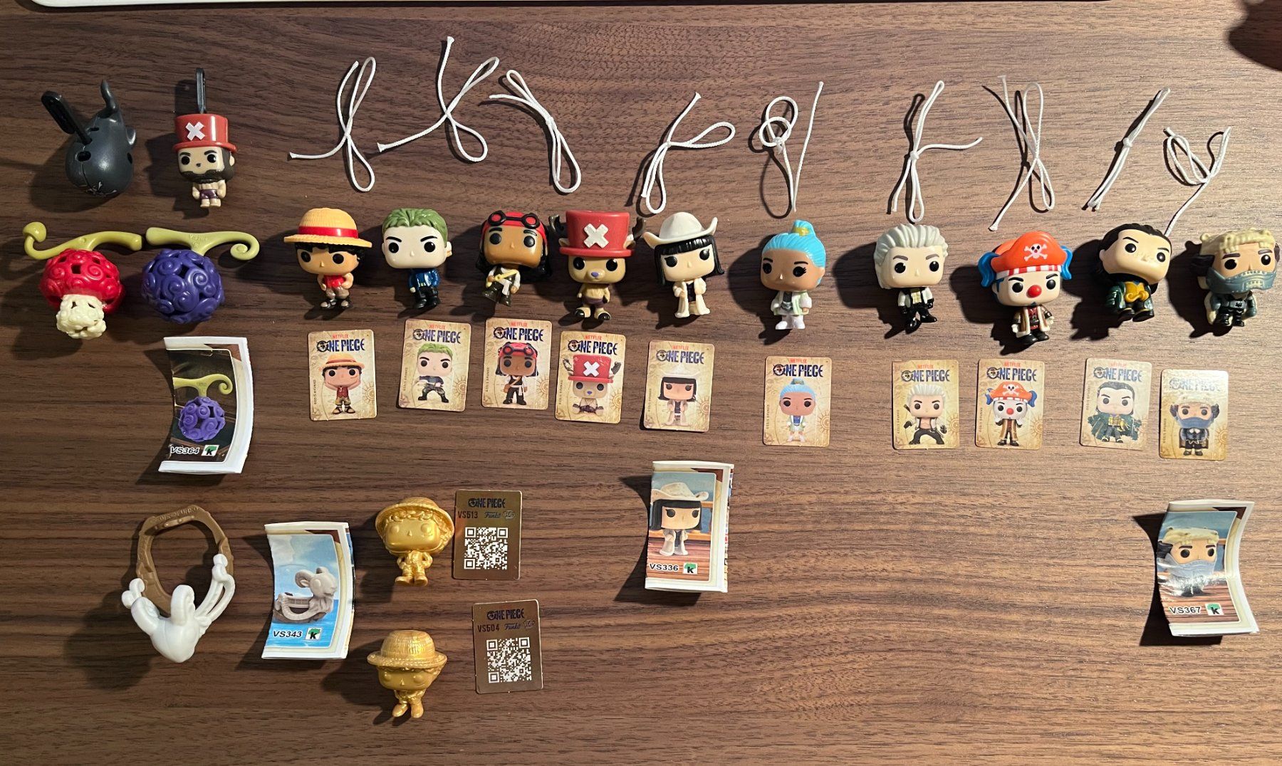 Funko Statuette: Kinder joy One piece collection – Nuovo (secondo la descrizione) da Zürich venduto da fol_nkb8