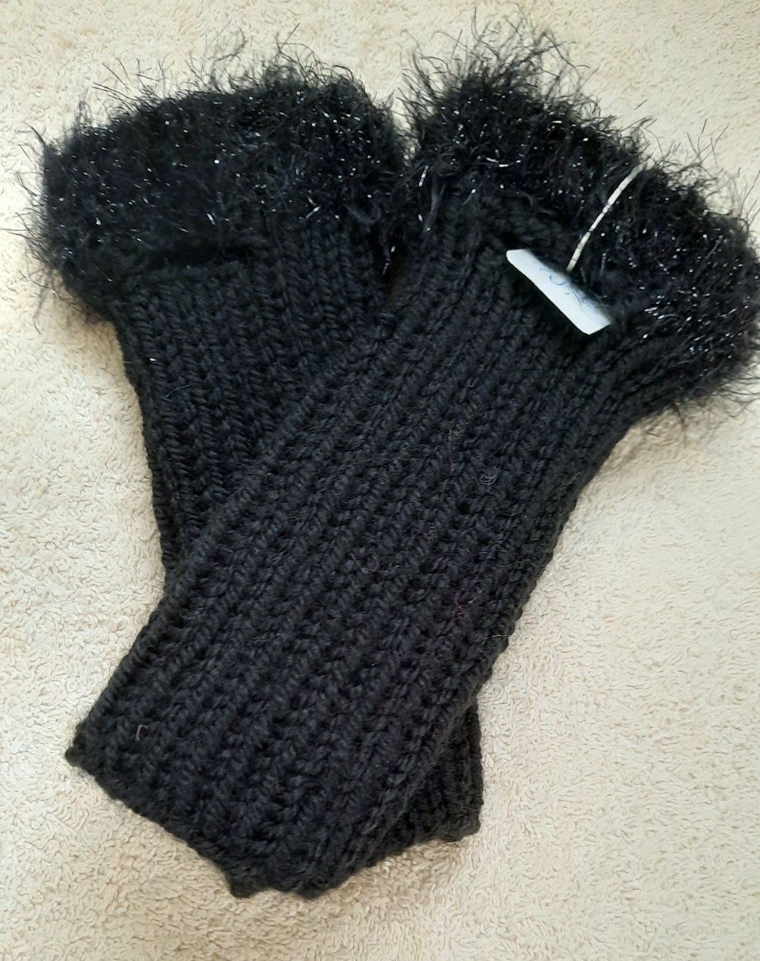 Handschuhe & Handstulpen: pro Paar Pulswärmer CHF.15.00 Neu – Neu (gemäss Beschreibung) aus Spreitenbach von Margot-09 1