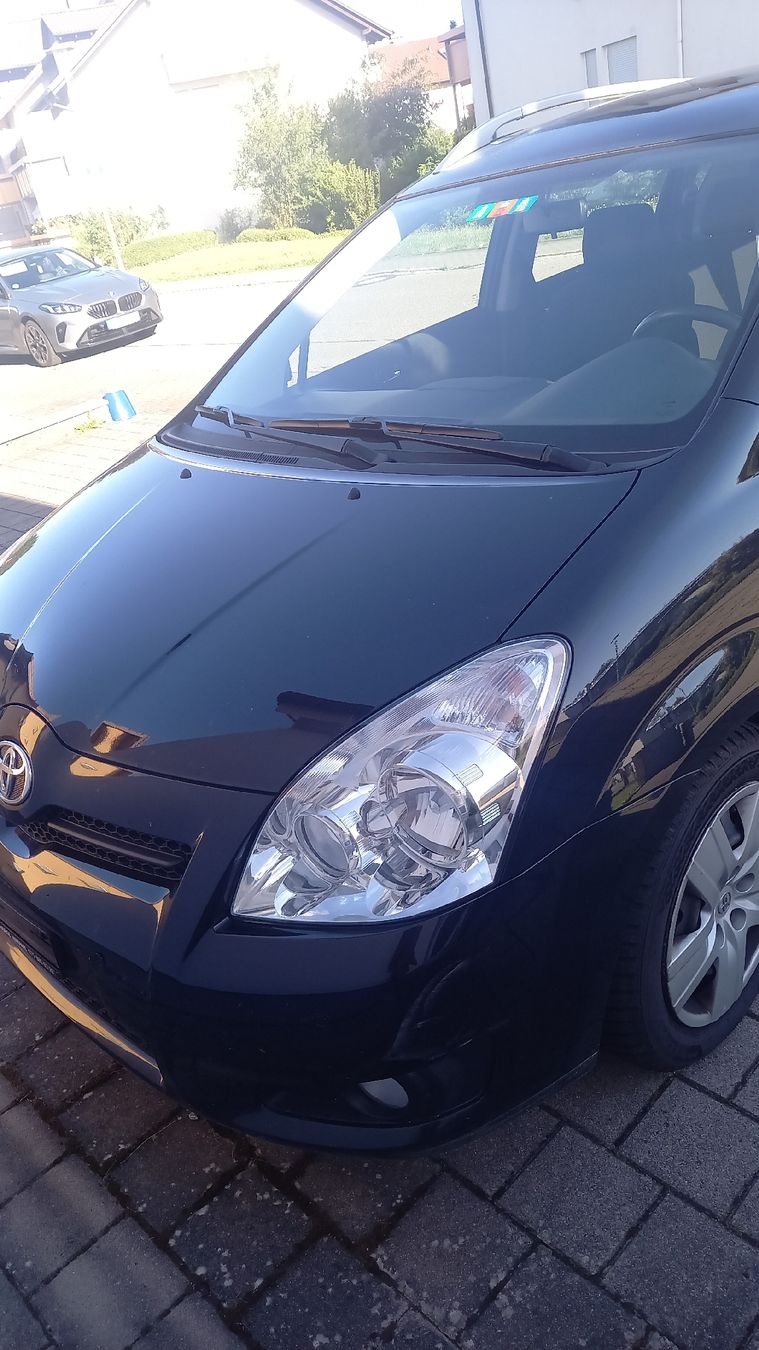 Automobili: toyota corolla verso – Usato da Laufenburg venduto da fan_mn6y 5