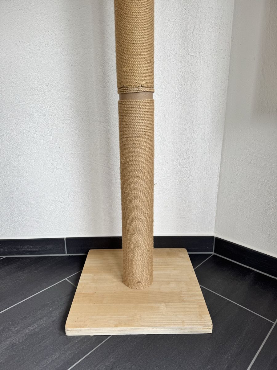 Tiragraffi: Katzenbaum – Usato da Schindellegi venduto da urs8834 1