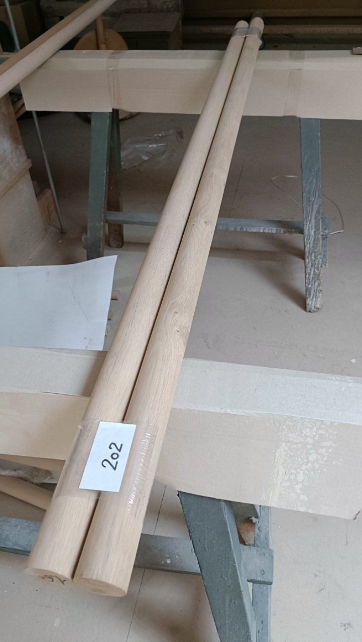 Holzartikel: 2 Stk. Handlauf Rundstab Eiche D: 45 mm Los 202 – Neu (gemäss Beschreibung) aus Sulgen von Wag0815