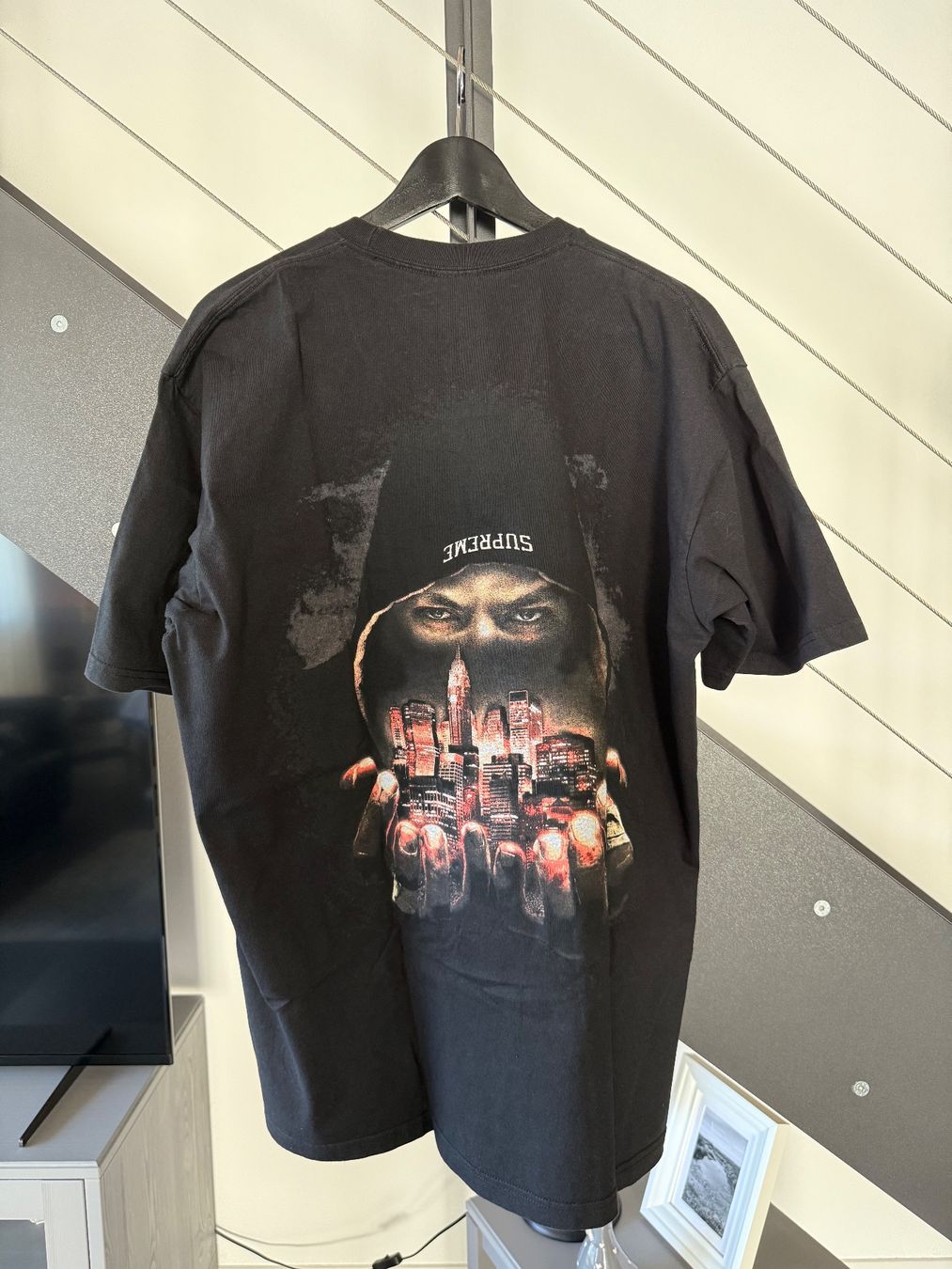 Supreme T-shirt: Supreme T-Shirt "Fighter" – Usato da Worb venduto da le_castor